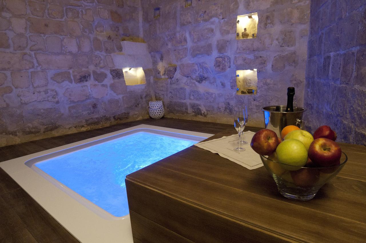 Suite con Vasca Idromassaggio